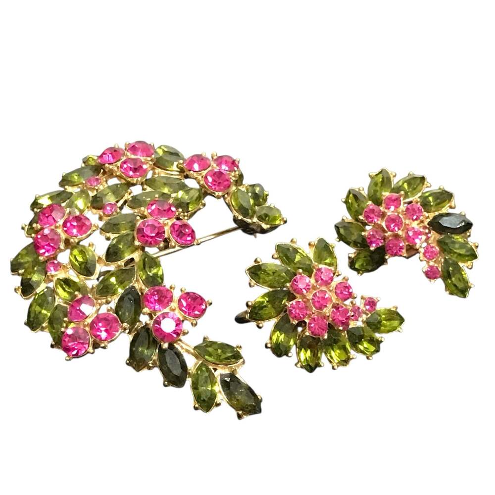 Crown Trifari Vintage Contessa Brooch Clip Earring Jewelry Set Fuschia Green